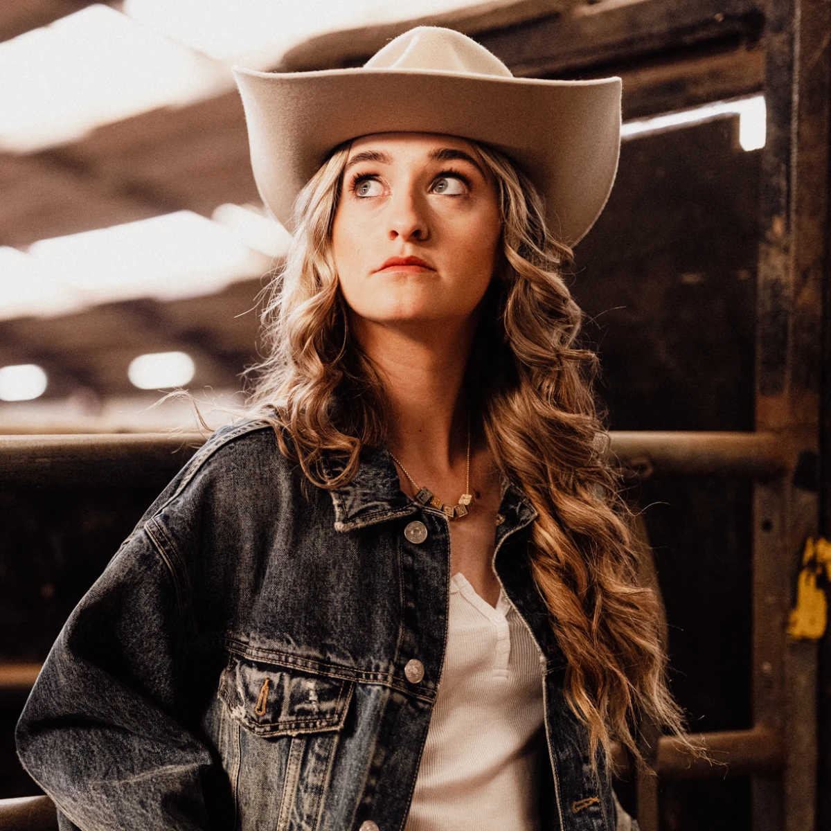 Dolce%20Beringer_bio